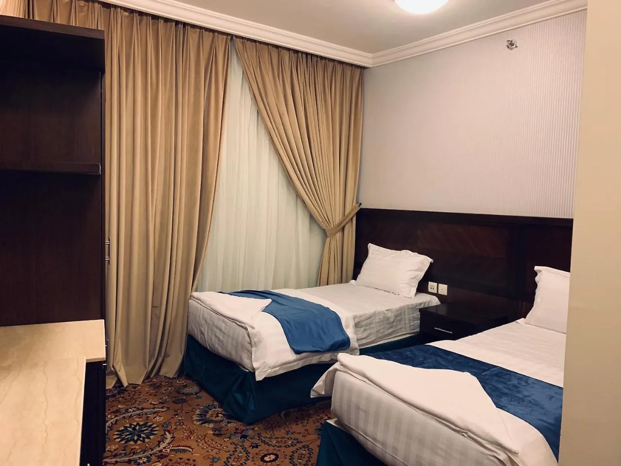 Durrat Al Belad Hotel